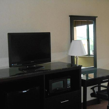 Ameristay Inn St Joseph Saint Joseph Εξωτερικό φωτογραφία